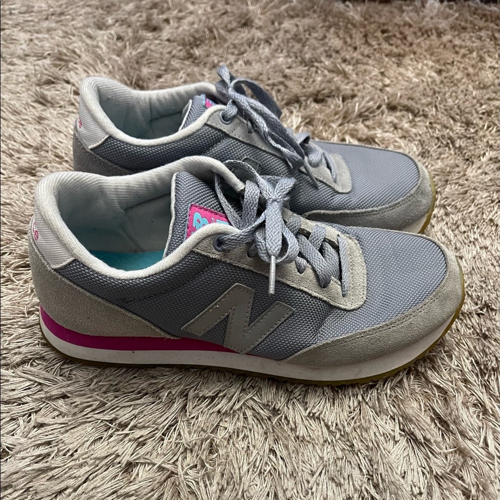 New Balance, Use Acceptable Condition - Picture 2 of 5